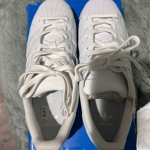 ADIDAS SUPERSTAR WHITE SIZE 7 #B23641